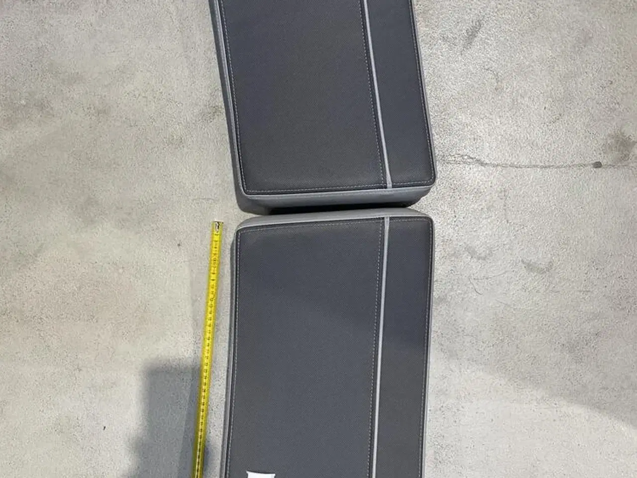 Billede 1 - JEANNEAU CC5.5 BR SERIE 2 RYGHYNDER SORT