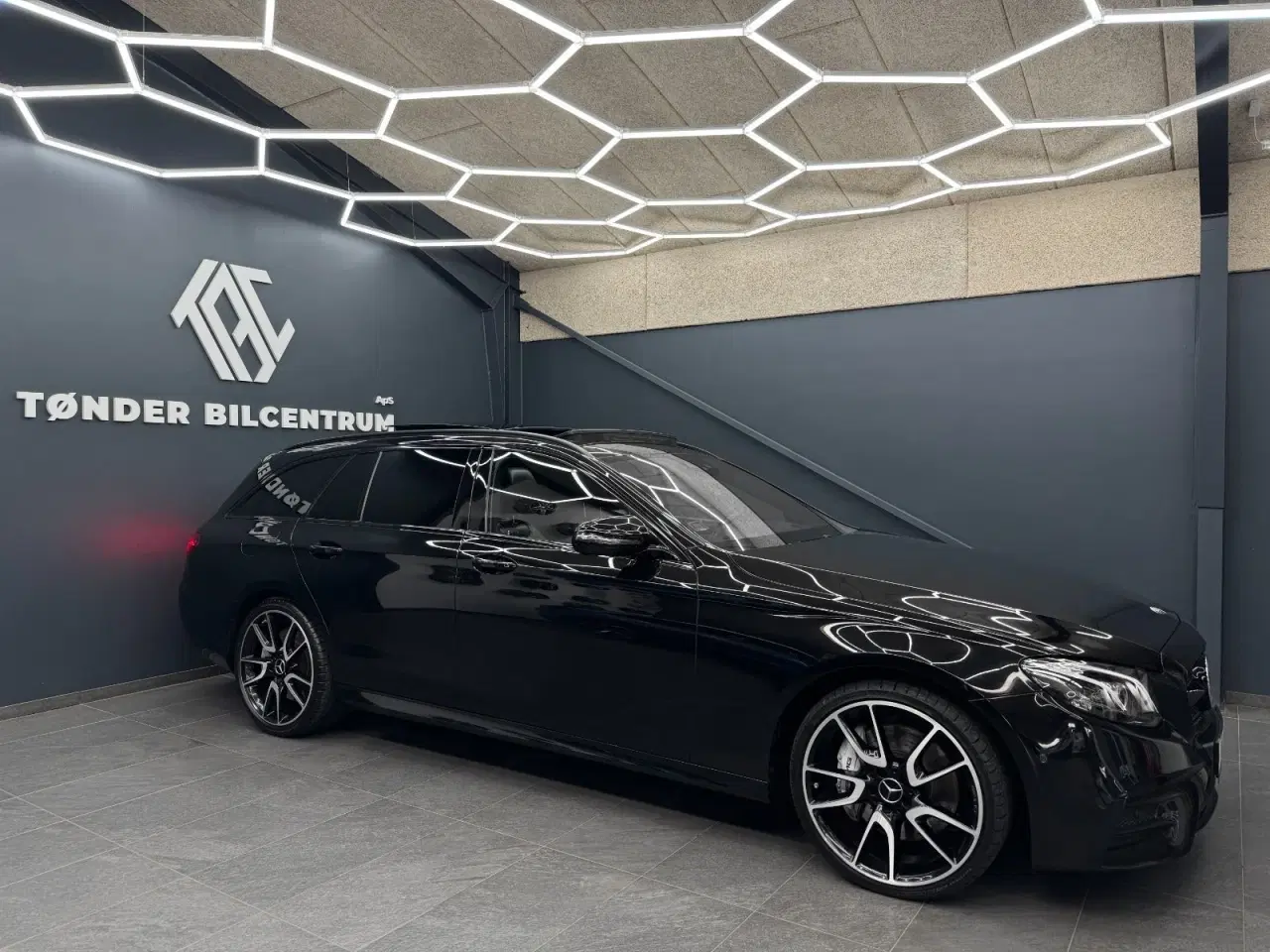 Billede 3 - Mercedes E43 3,0 AMG stc. aut. 4Matic