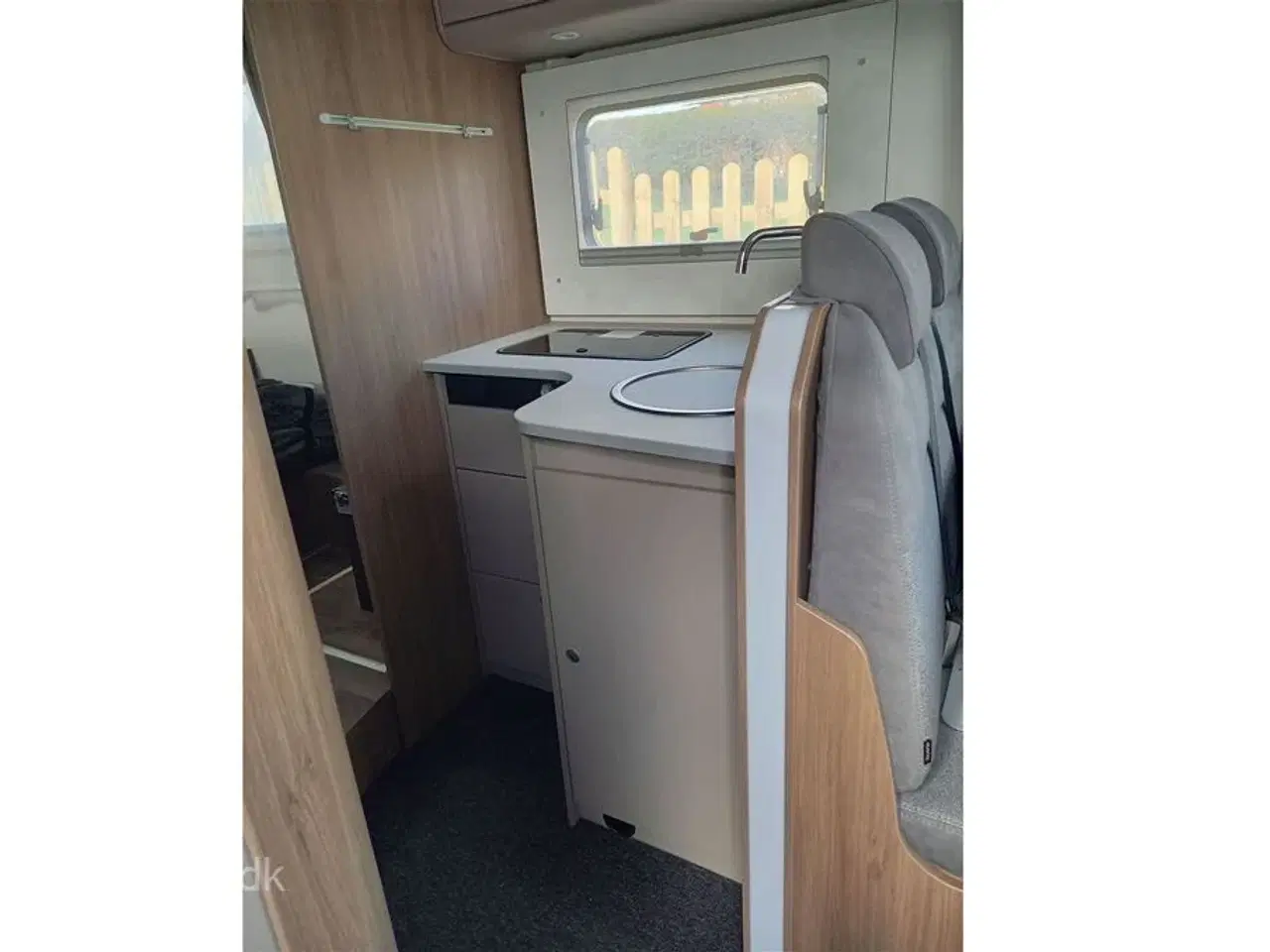 Billede 4 - 2024 - Carado T 449 Edition 24   Næsten ny Carado autocamper fra Hinshøj Caravan