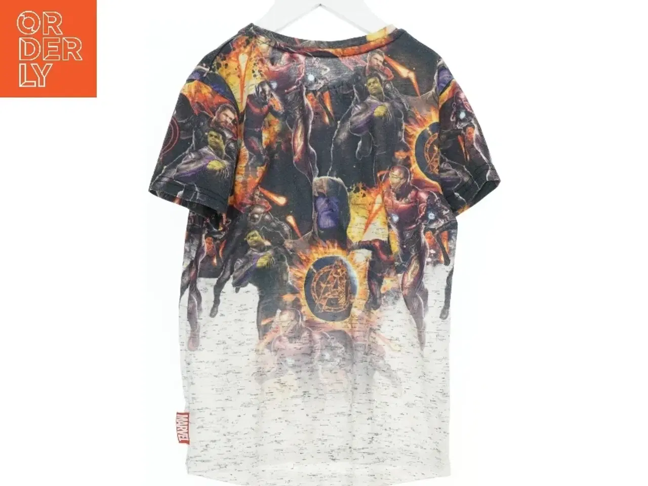 Billede 2 - Marvel Avengers T-Shirt fra Marvel (str. 128)