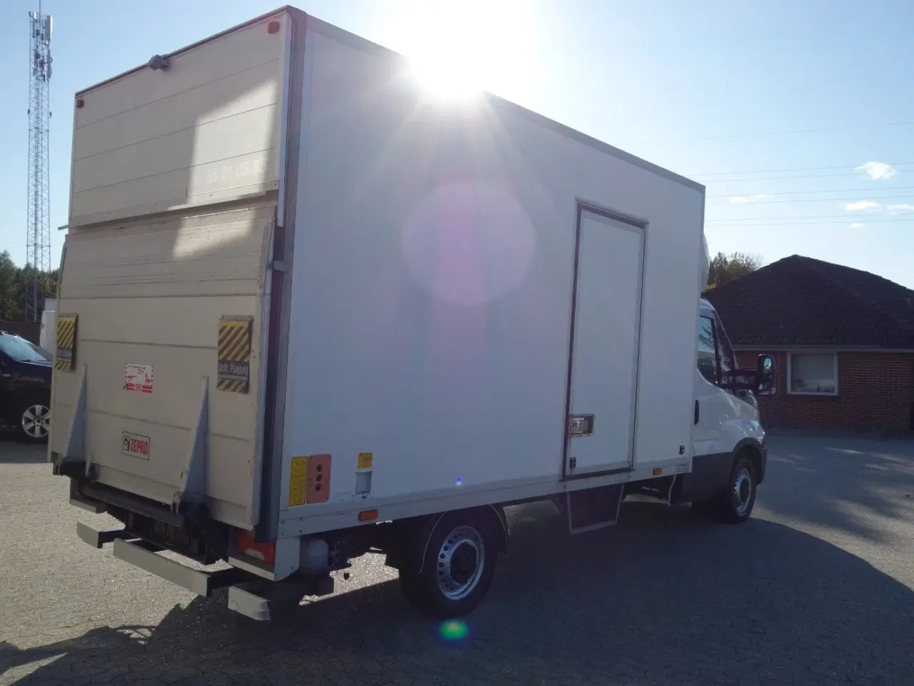 Billede 14 - Iveco Daily 2,3 35S16 Alukasse m/lift AG8