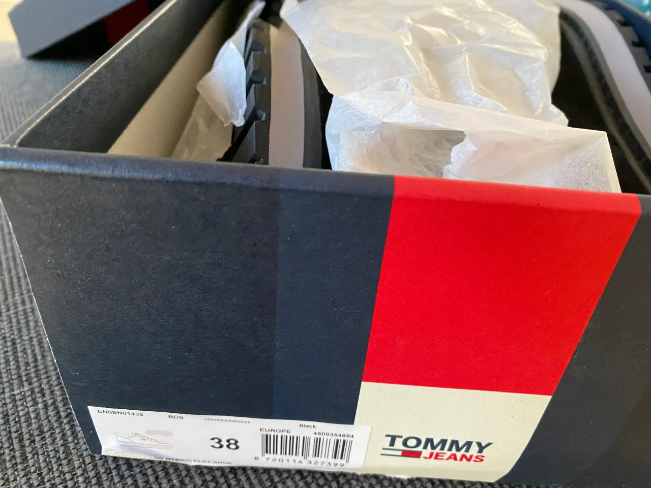 Billede 2 - Sko til piger str 38