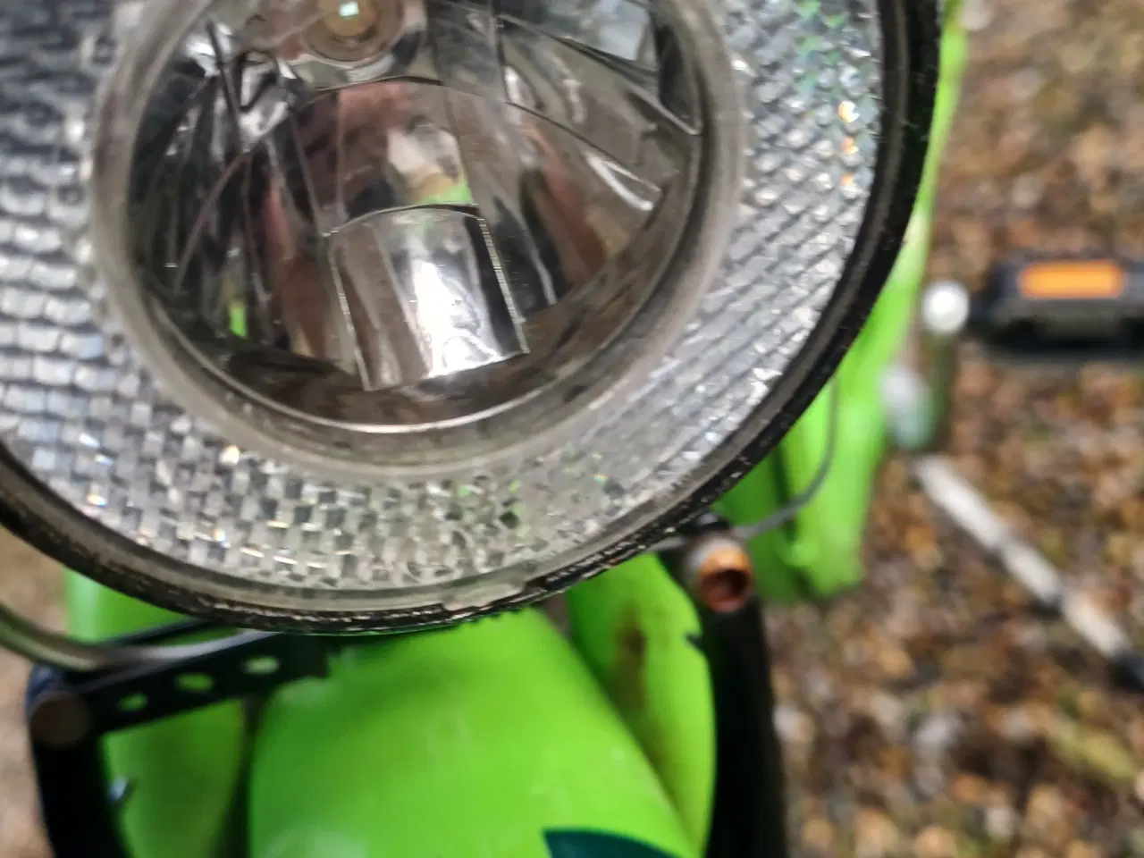 Billede 9 - Damecykel grøn med Dynamo led lys batteri 