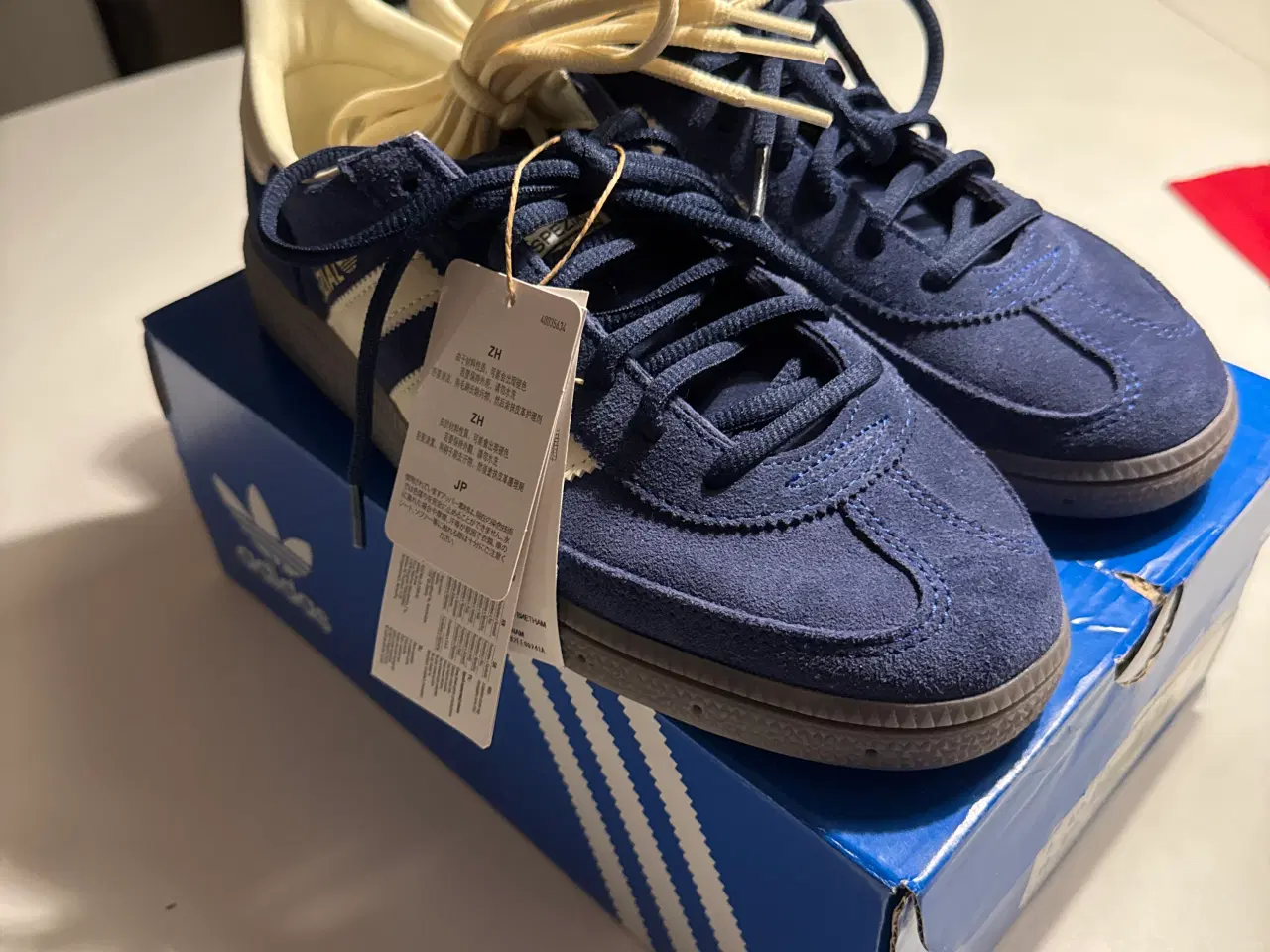 Billede 1 - Nye Adidas Spezial sportssko Str. 40