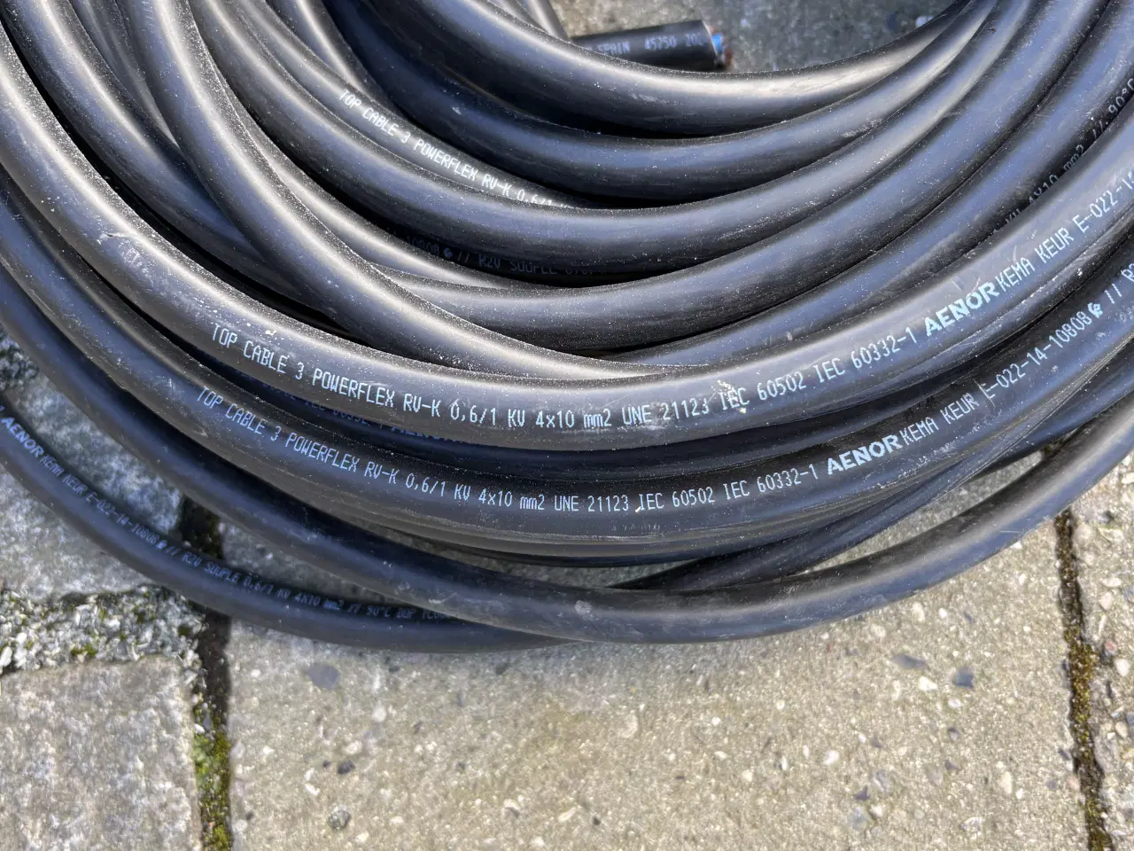 Billede 1 - Installationskabel 4x10mm2