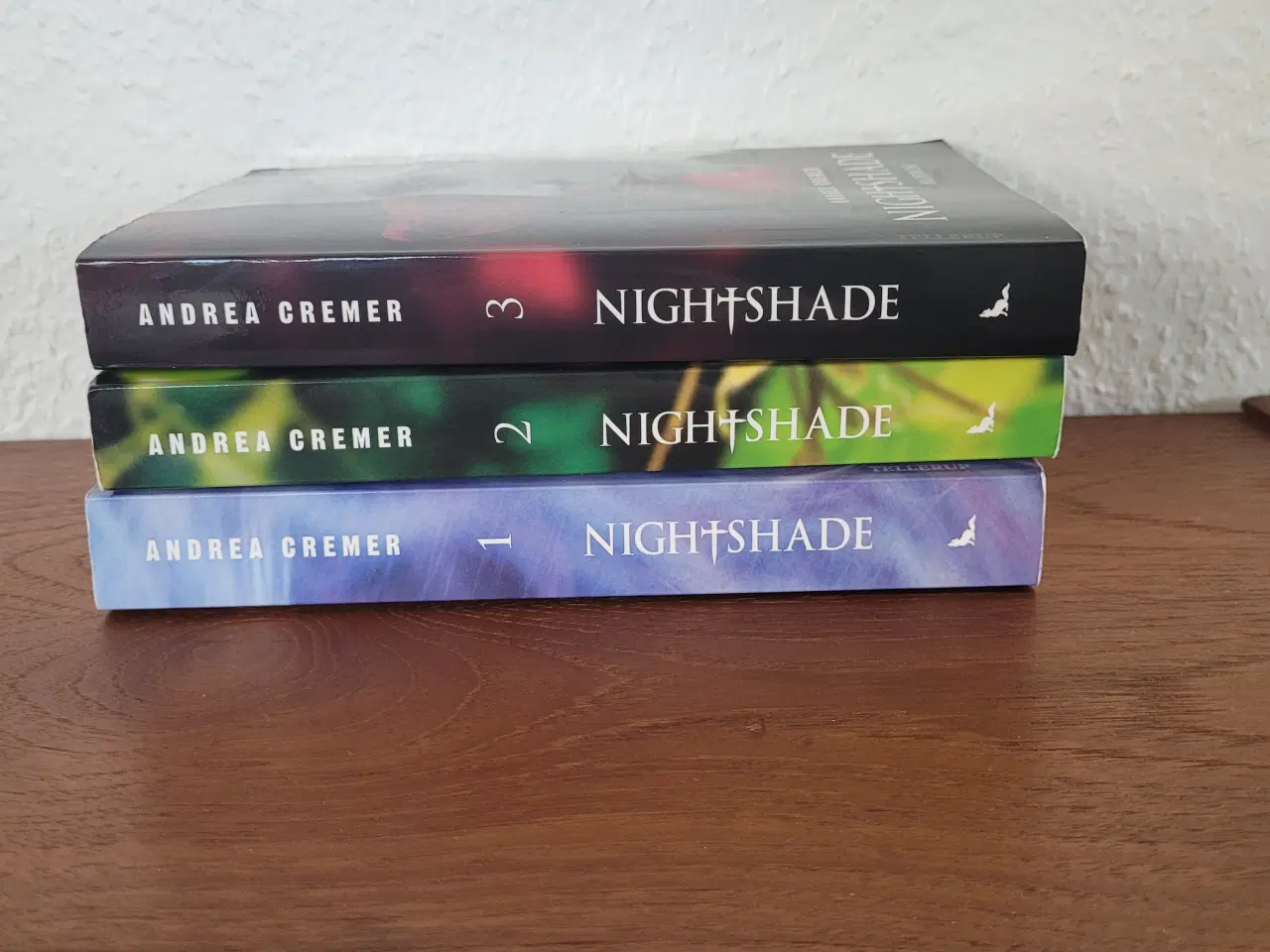 Billede 1 - Bogserie: Nightshade 1-3
