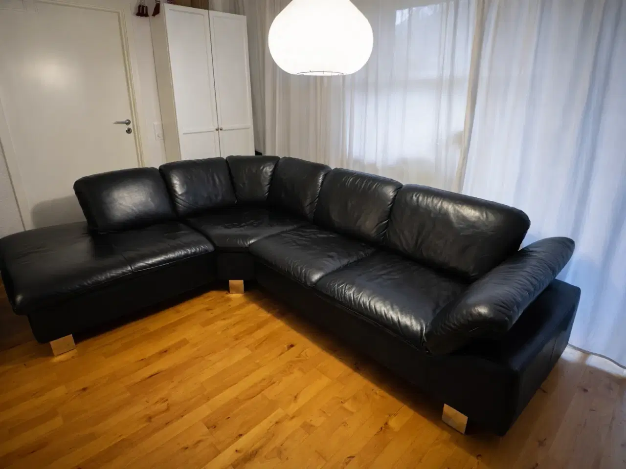 Billede 1 - Sort læder hjørnesofa