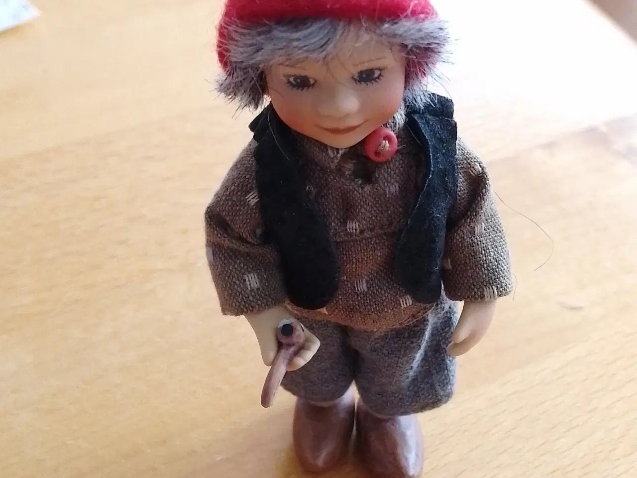 Billede 1 - Birgitte Frigast go'morgen nisse Marius fra 2005