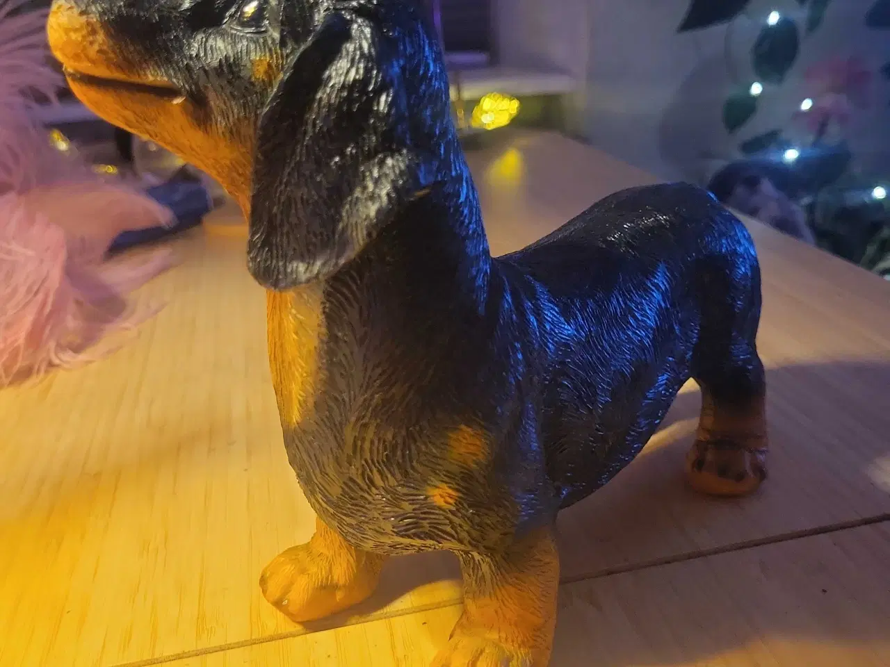 Billede 6 - Lille Gravhundsfigur