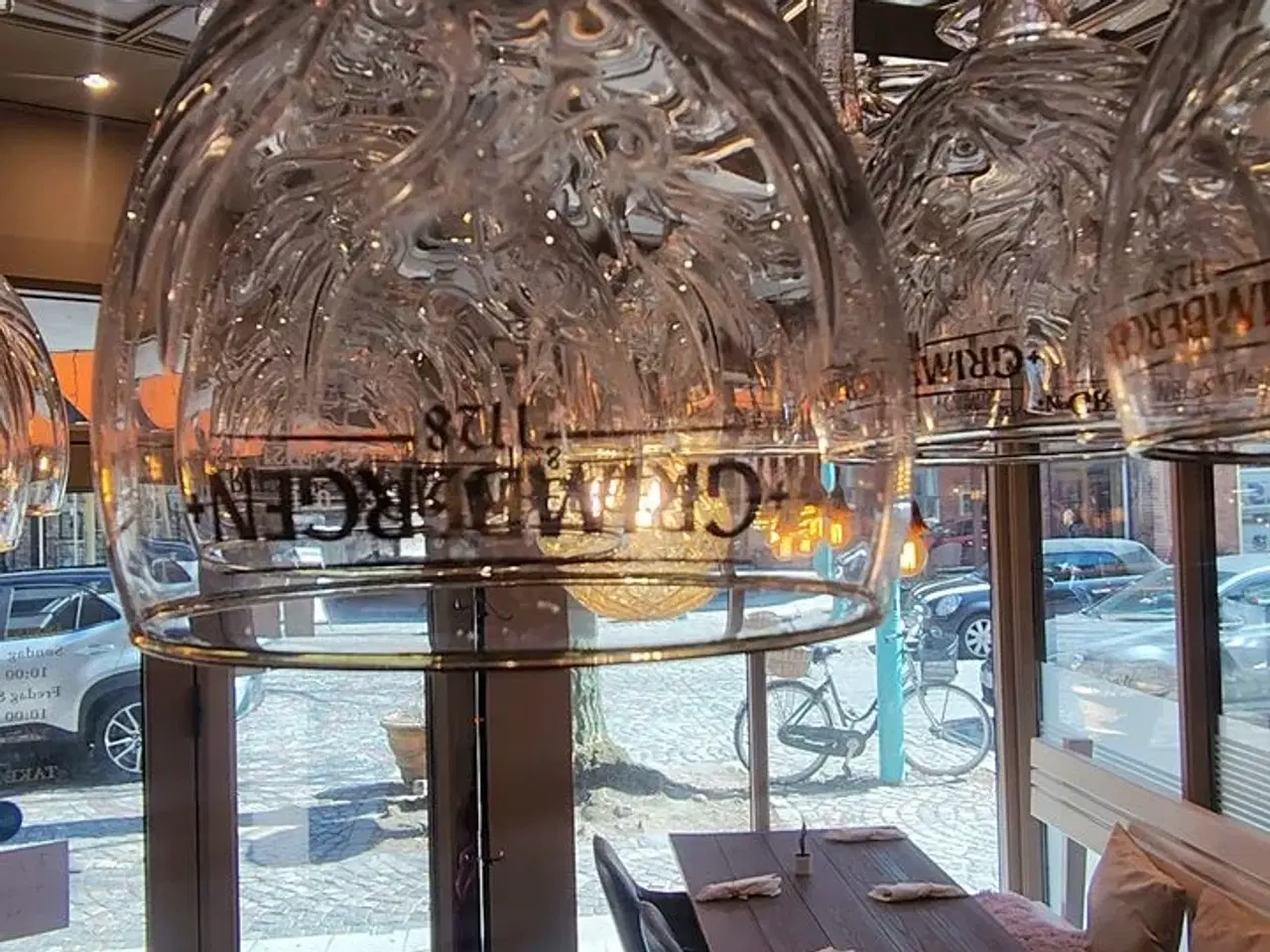 Billede 4 - Stort parti glas i baren