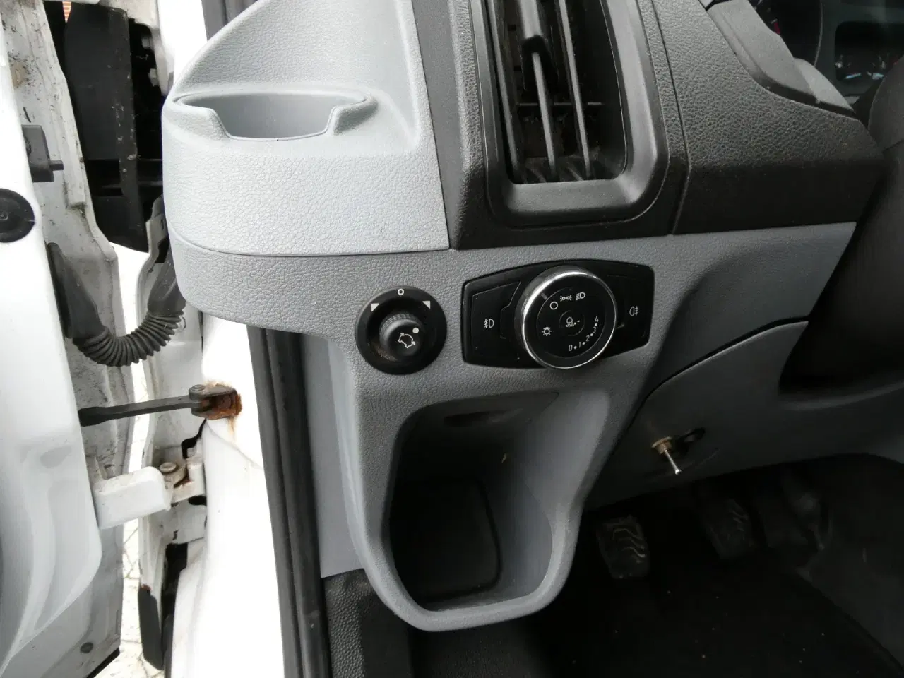 Billede 6 - Ford Transit 470 L4 Chassis 2,2 TDCi 155 Trend Db.Kab Ladvogn m/tip