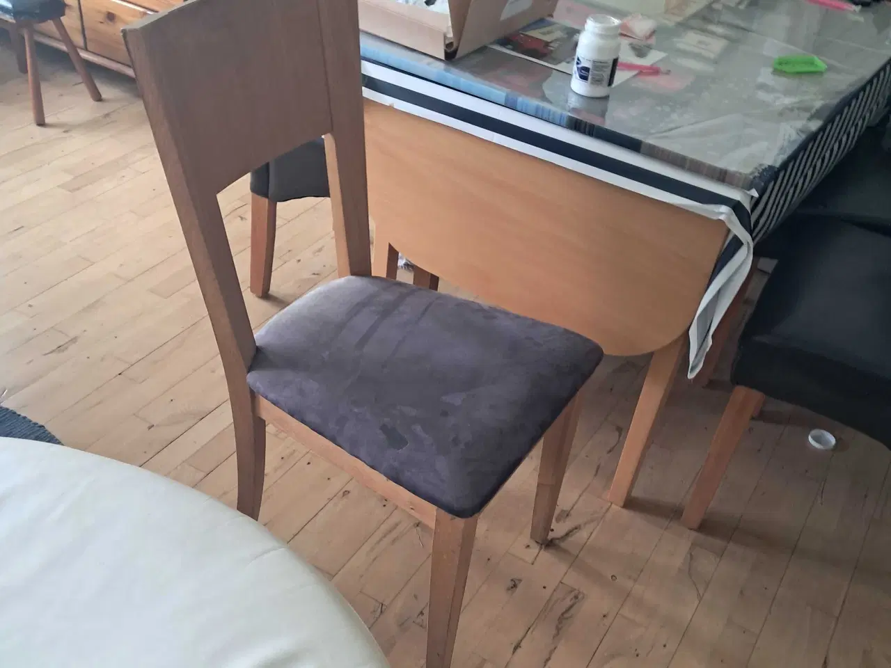 Billede 1 - Stole sælges