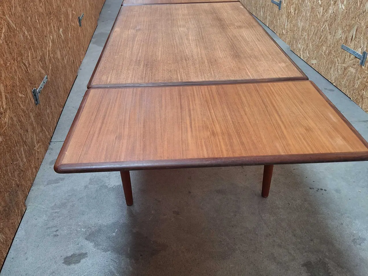 Billede 2 - Teak spisebord