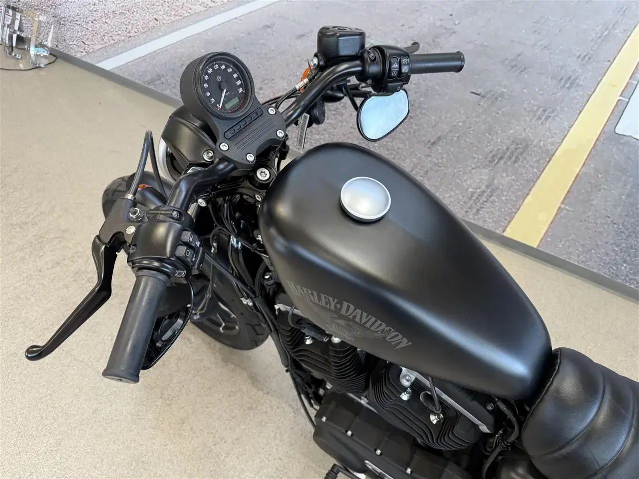 Billede 23 - Harley-Davidson XL 883 N Iron Sportster