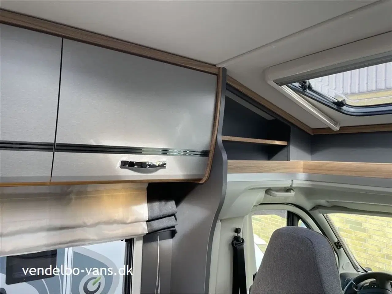 Billede 6 - 2020 - Dethleffs Trend Edition T 7057 EB   Trend Edition den elegante model med stål look på skabene