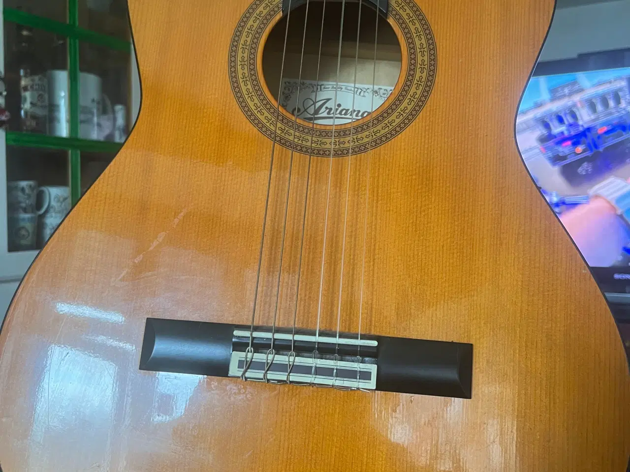 Billede 1 - Akustisk Guitar 