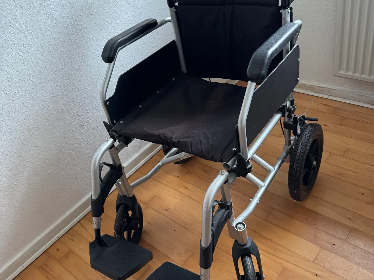 Billede 3 - Kørestol transportkørestol