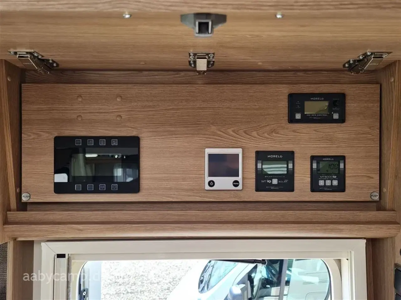 Billede 15 - 2021 - Morelo Home 78 L   Autocamper på Første Klasse.  Udstyrslisten er Lang når man vælger en Camper fra Morelo.