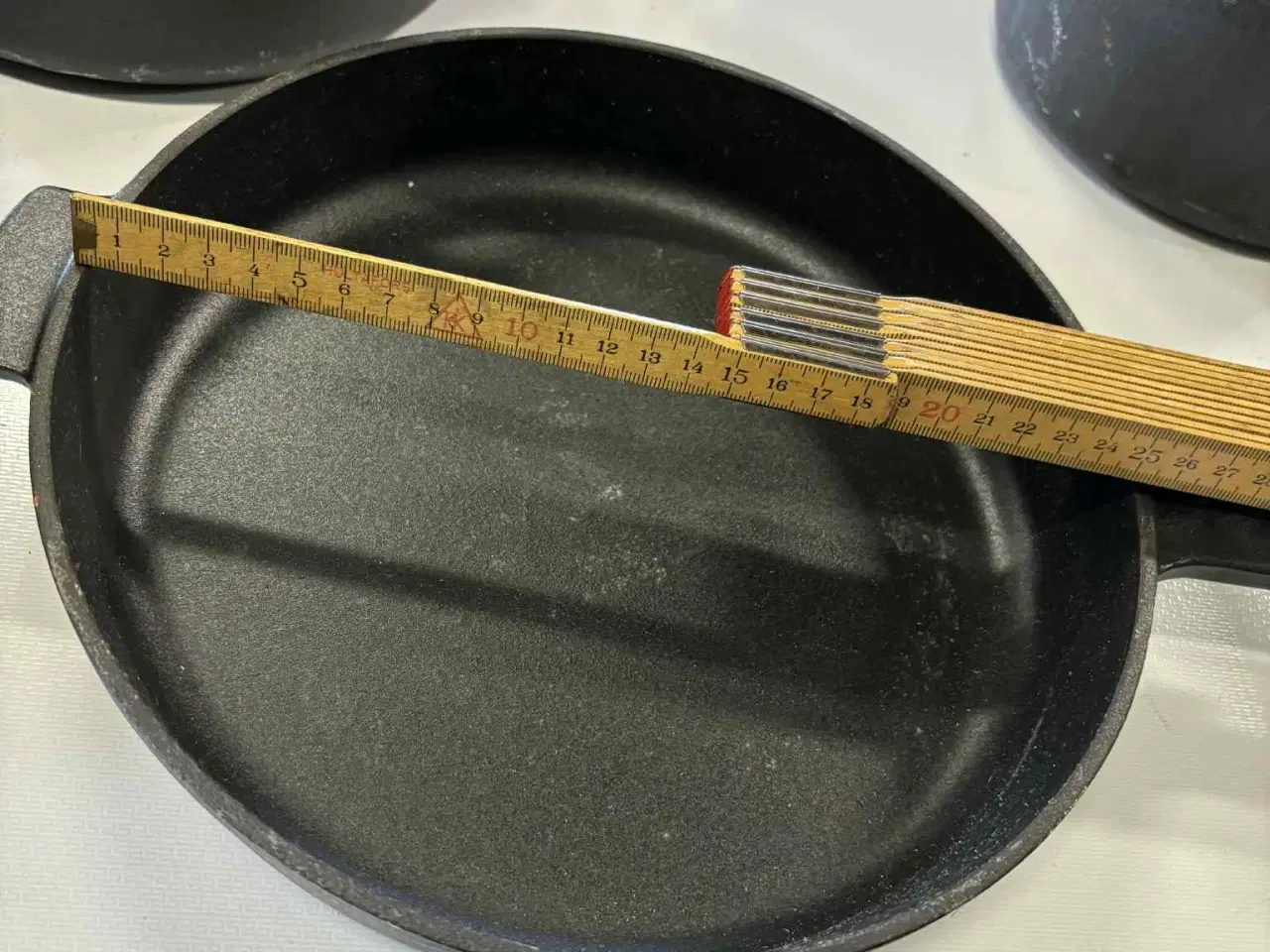 Billede 3 - Gastrotools Støbejerns gryder og pande