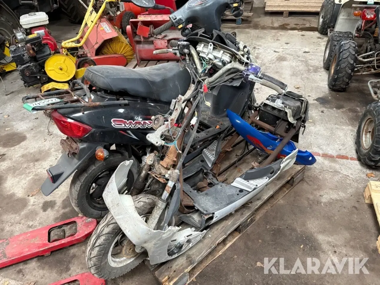 Billede 3 - Scooter 2 styk + reservedele