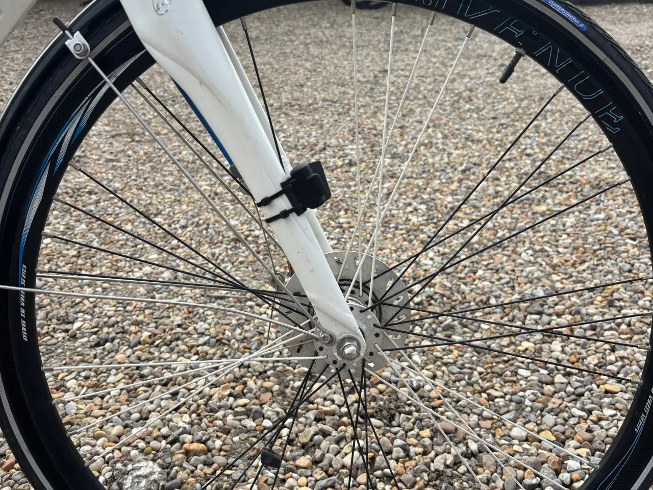 Billede 3 - Fin og nyserviceret