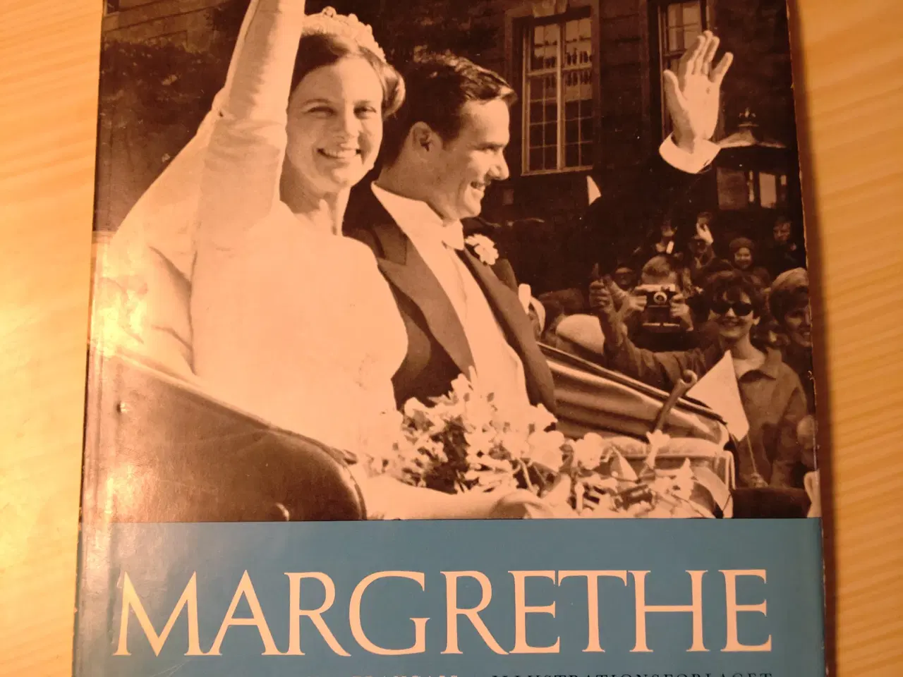 Billede 1 - Dronning Margrethes liv i billeder