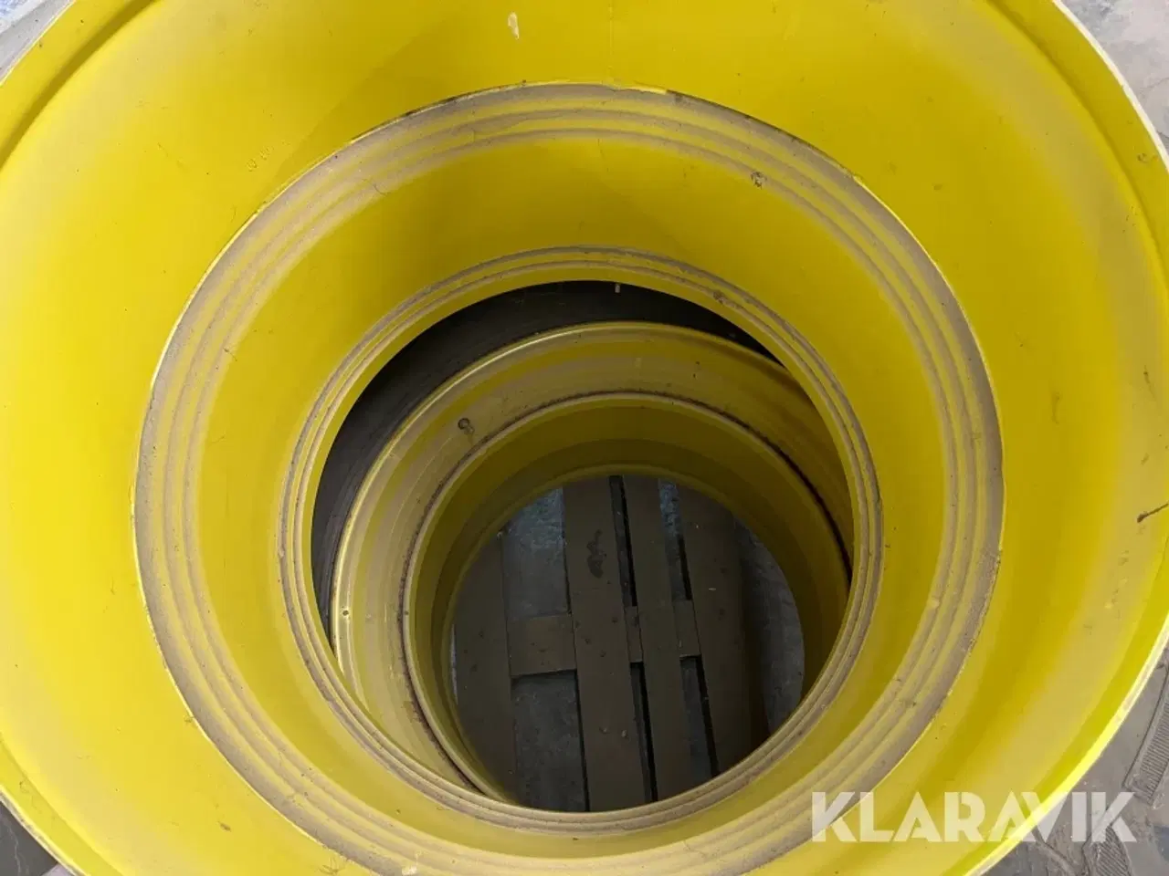 Billede 4 - Tvillinghjul 650/85 R 38 Goodyear