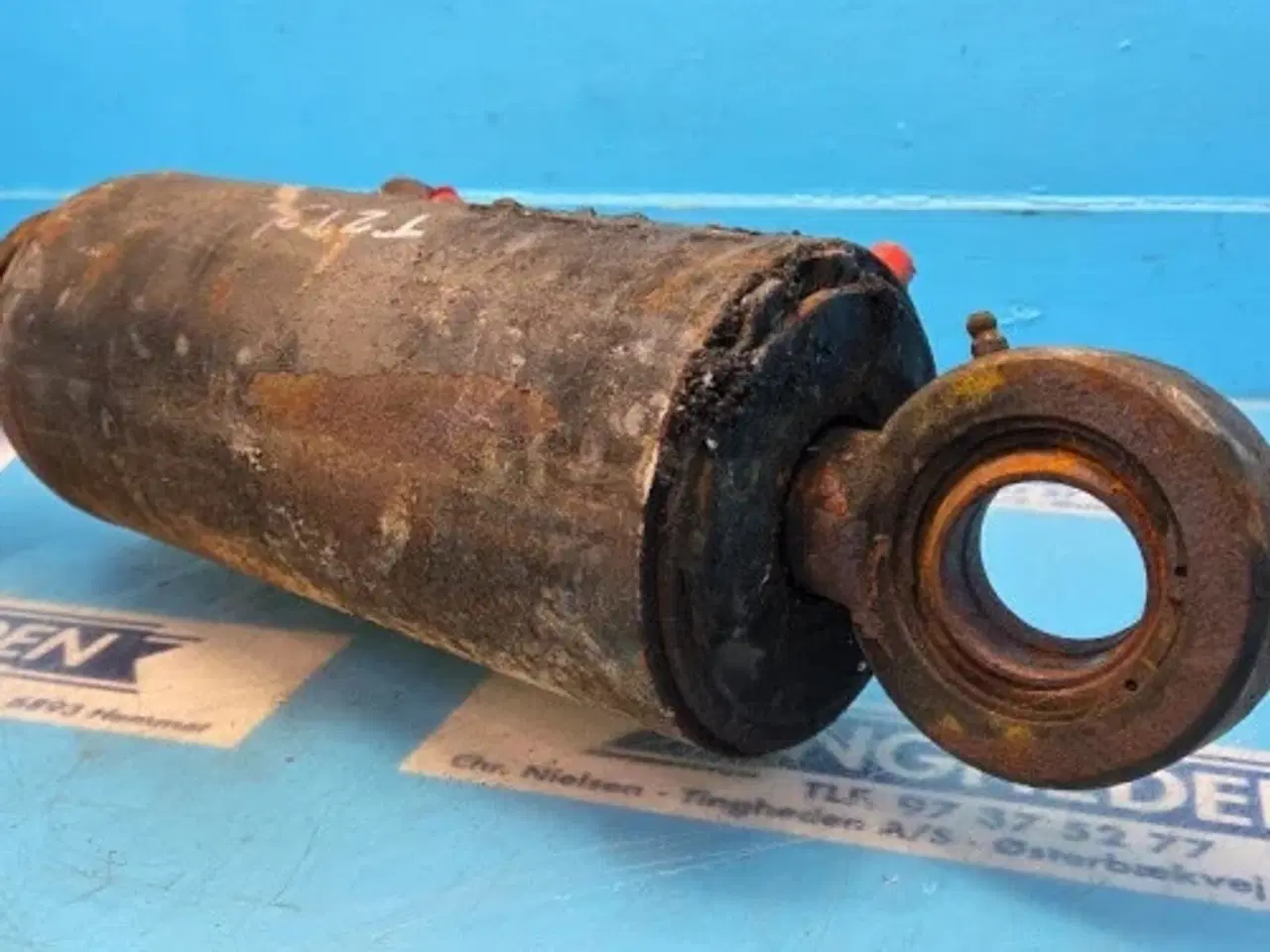 Billede 6 - Valtra T213 Liftcylinder R.  V37787500