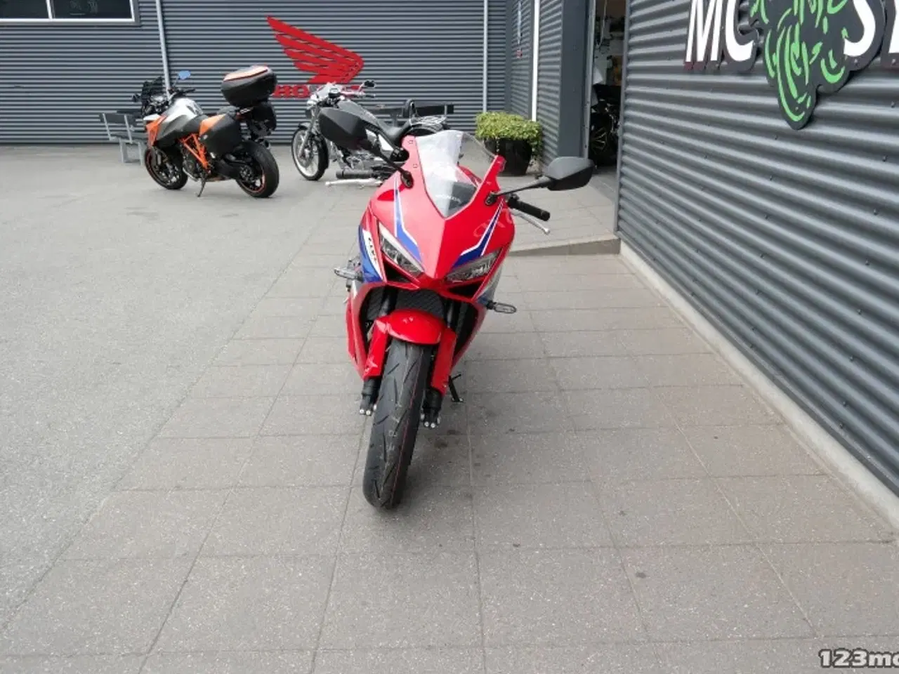 Billede 14 - Honda CBR 650 RC MC-SYD BYTTER GERNE 5 ÅRS FABRIKS GARANTI