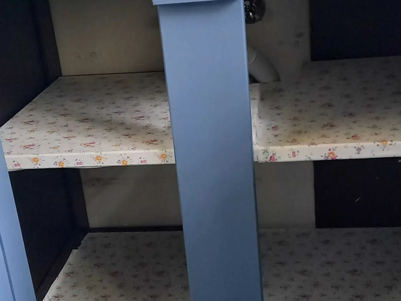 Billede 5 - Håndvask med skab til badeværelse