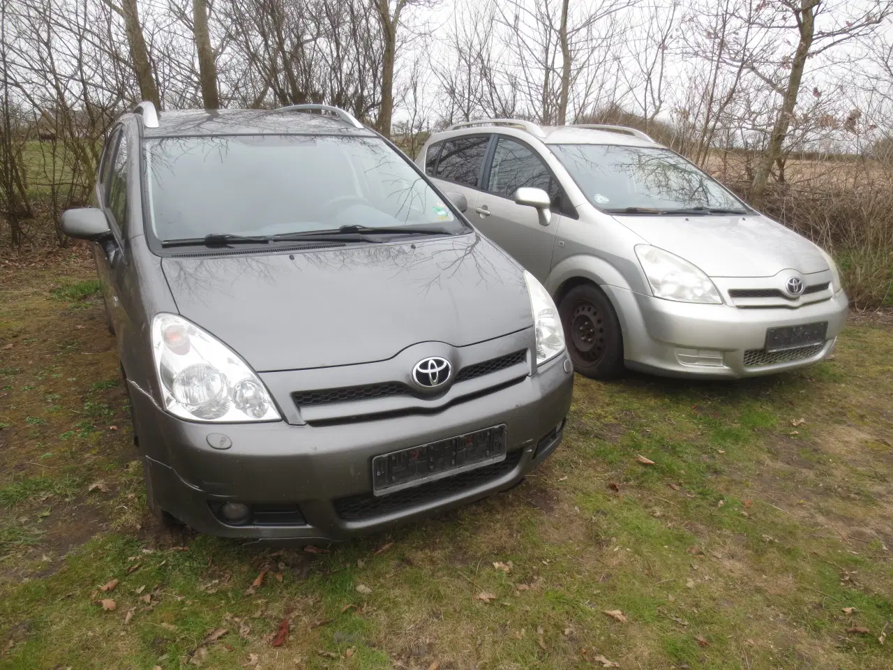 Billede 3 - To stk Toyota Corolla Verso 2.2  Evt export