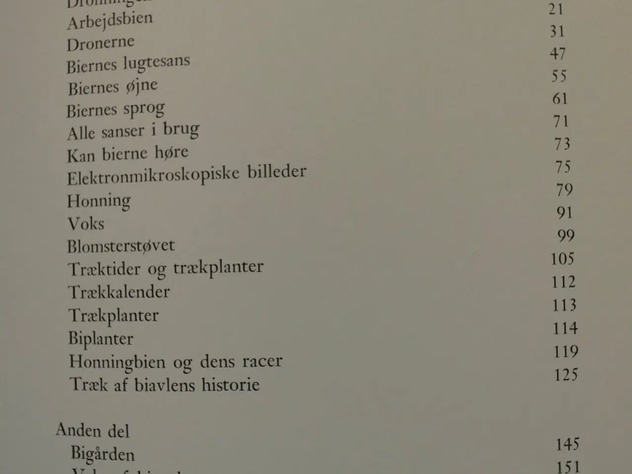 Billede 2 - et år med bier og egen honning på bordet, af niels