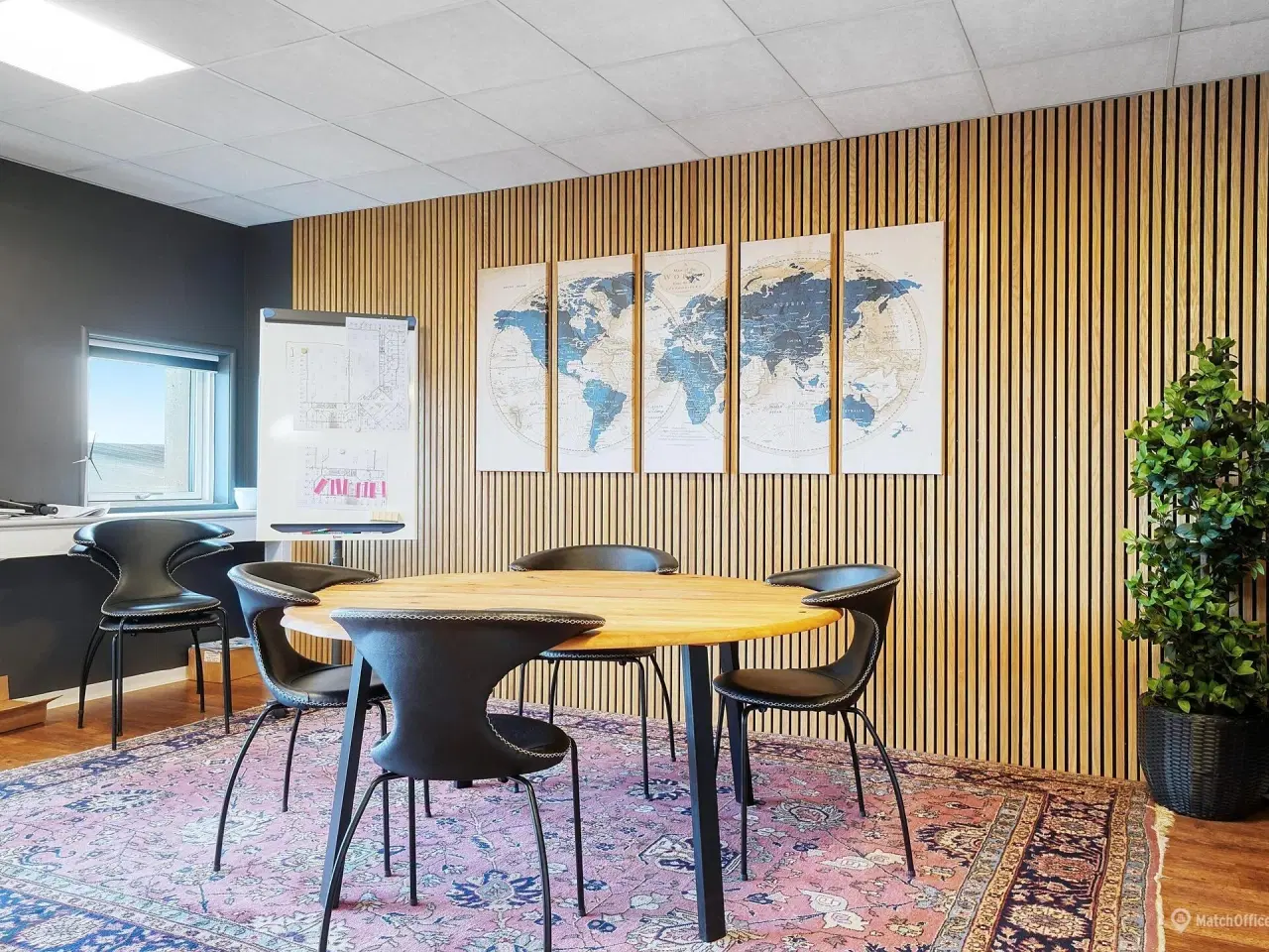 Billede 11 - Nyistandsatte kontor- og lagerlokaler på 1. sal med adgang til elevator