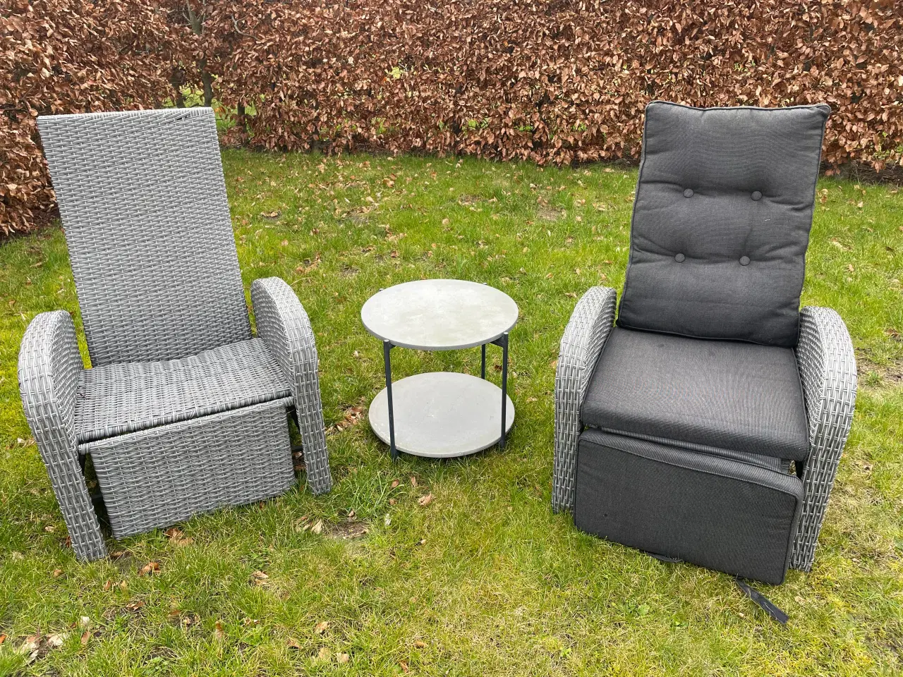 Billede 1 - Havemøbelsæt med to stole og bord
