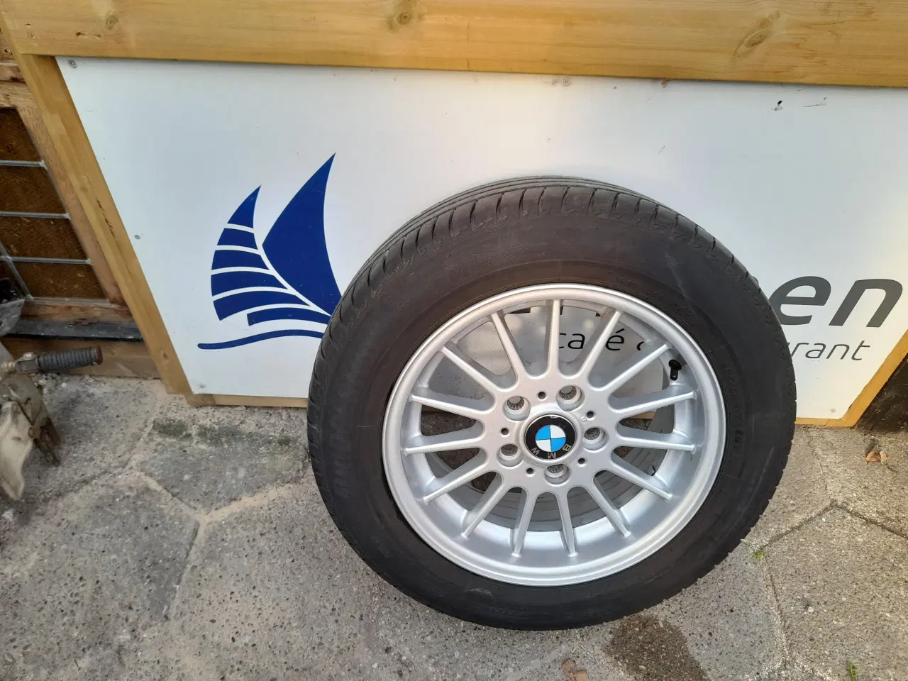 Billede 1 - BMW  Alu. fælge  205/60/16" 