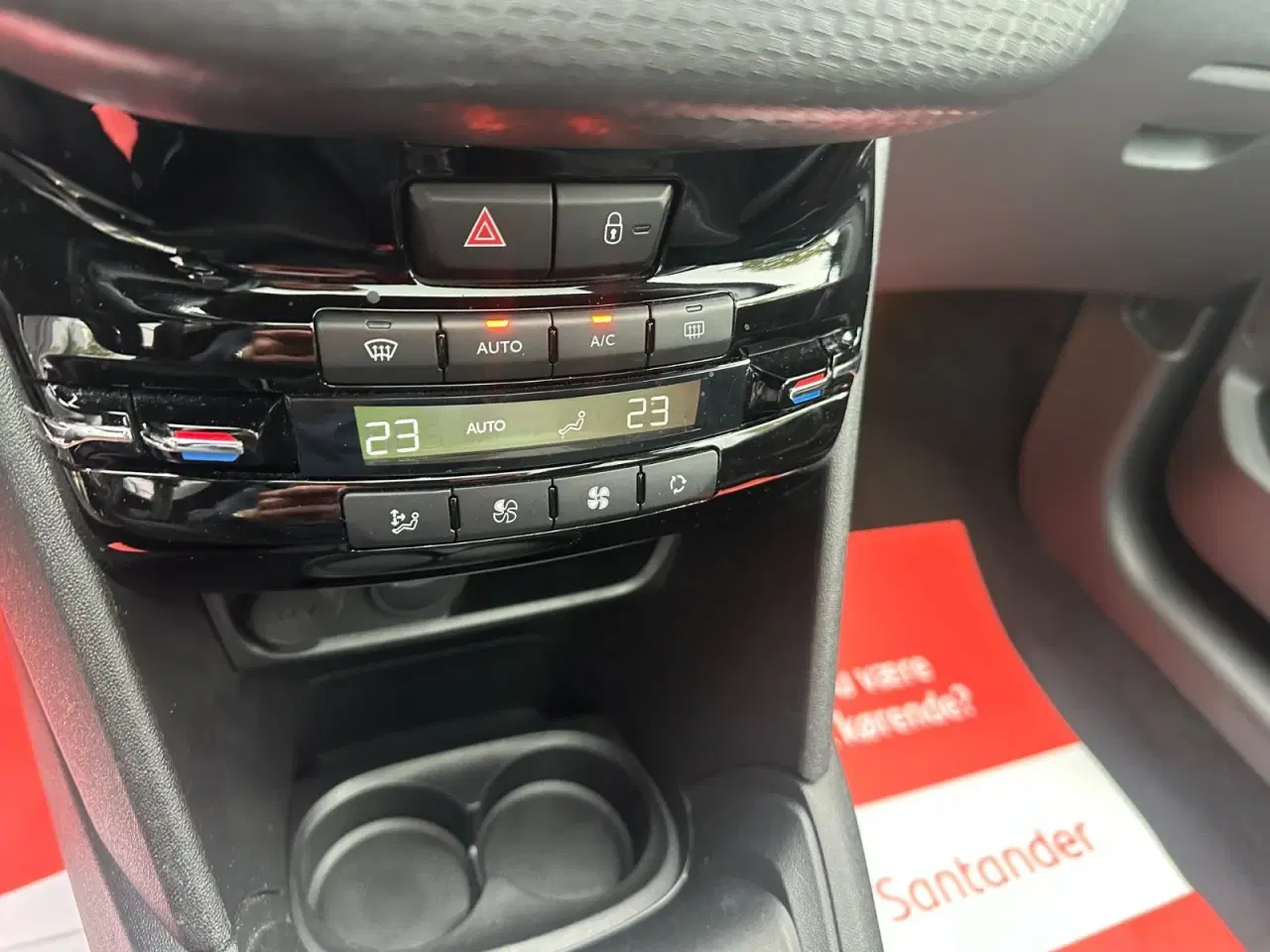 Billede 21 - Peugeot 208 1,2 PureTech 82 Allure Sky