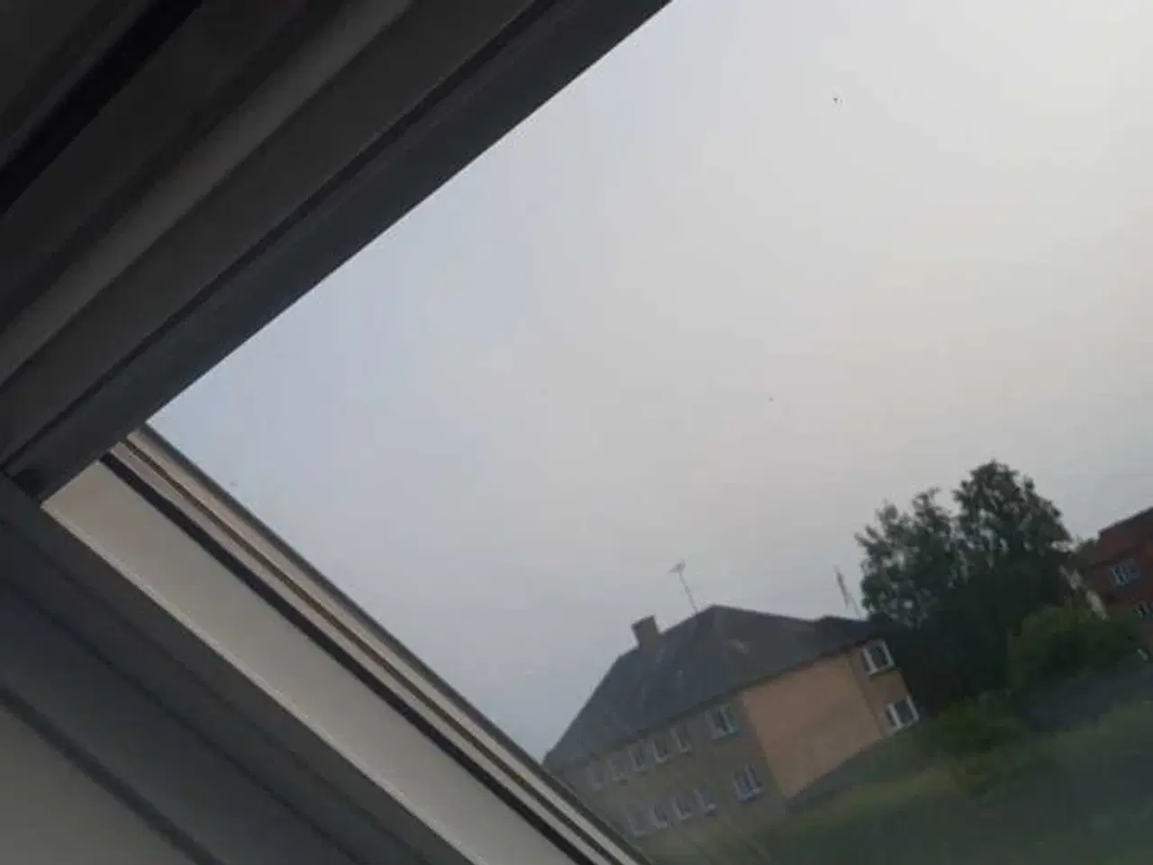 Billede 3 - Velux gardiner 2 stk