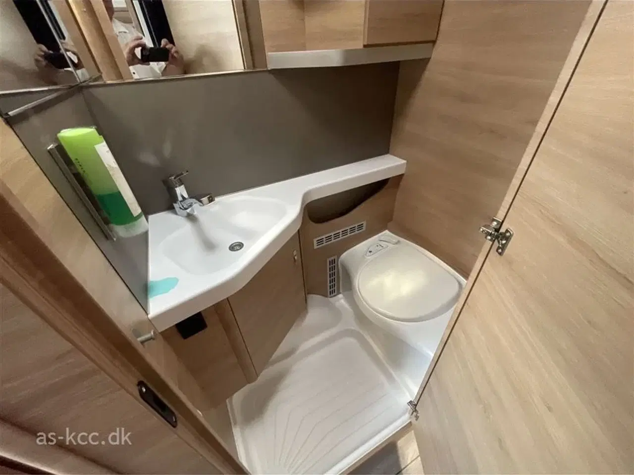 Billede 13 - 2024 - Knaus Südwind 650 UX 60 YEARS   Knaus Sudwind 650 UX  60 Years  Alde Centralvarme