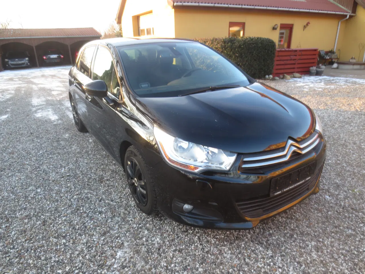 Billede 7 - Citroen C 4 1.6 HDi År 2012. Nysynet.