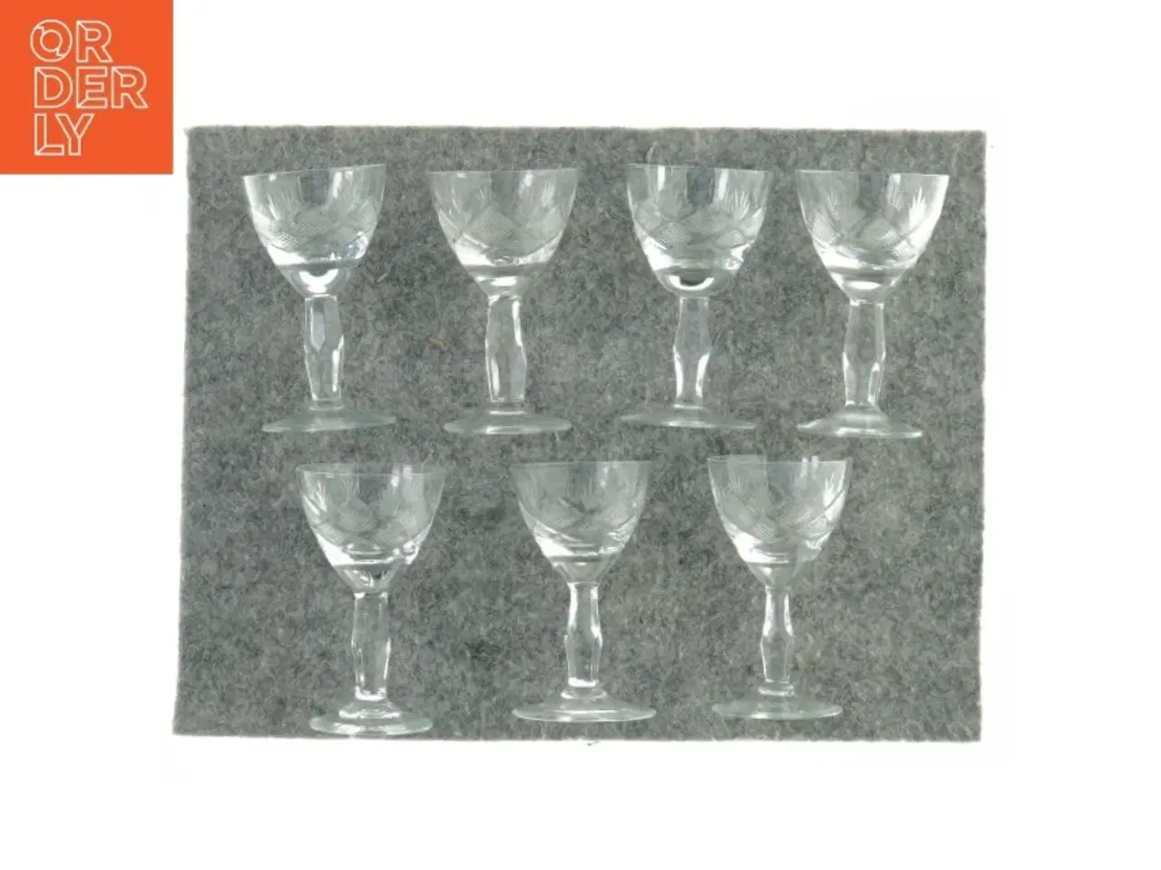 Billede 1 - 7 snapseglas fra uk (str. 8 CM Ø 45)
