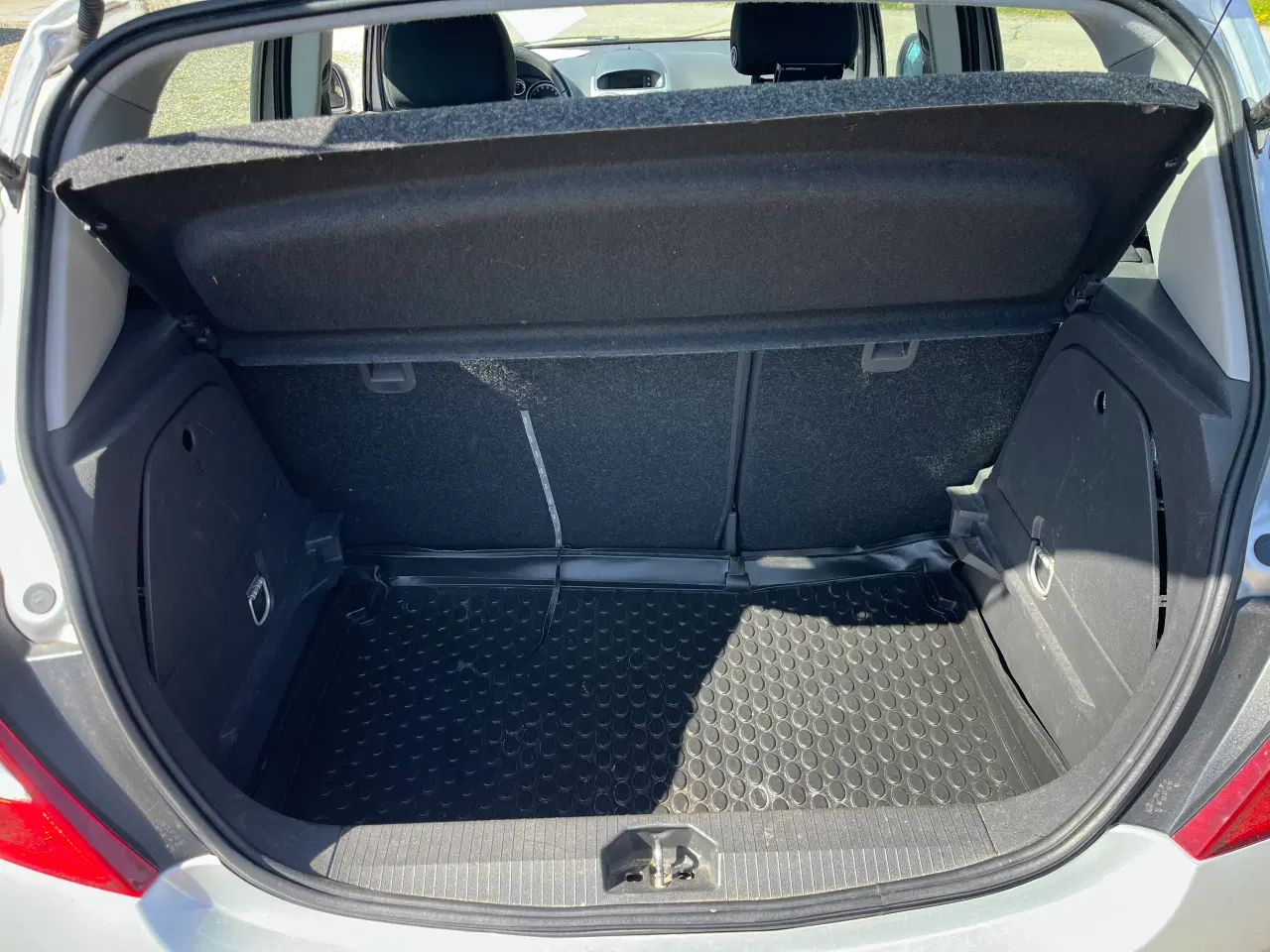 Billede 5 - OPEL CORSA ÅRG  10