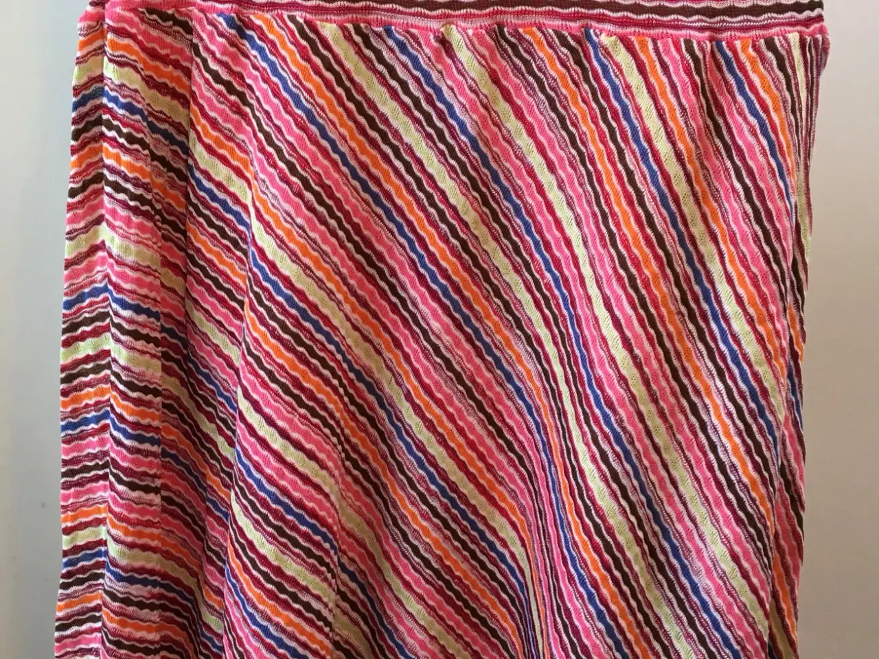 Billede 4 - Missoni, nederdel, str 38