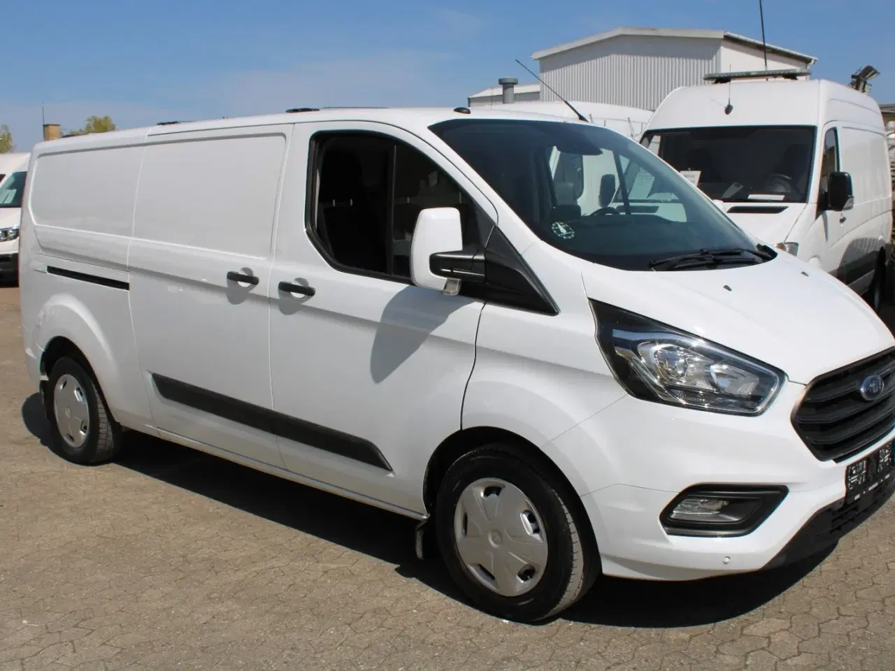 Billede 2 - Ford Transit Custom 300L 2,0 TDCi 130 Trend aut.