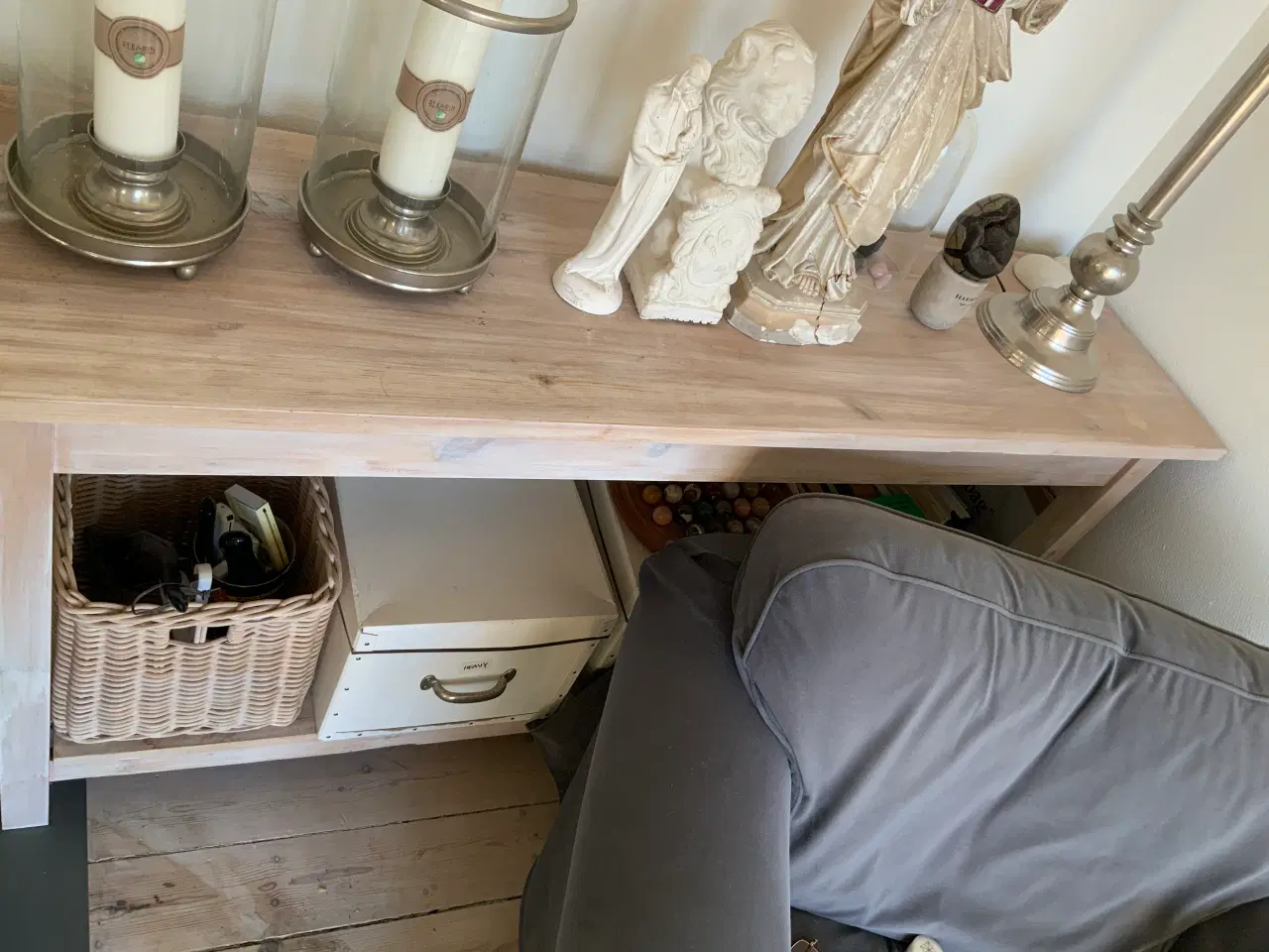 Billede 4 - chatol som er hvid bajset 