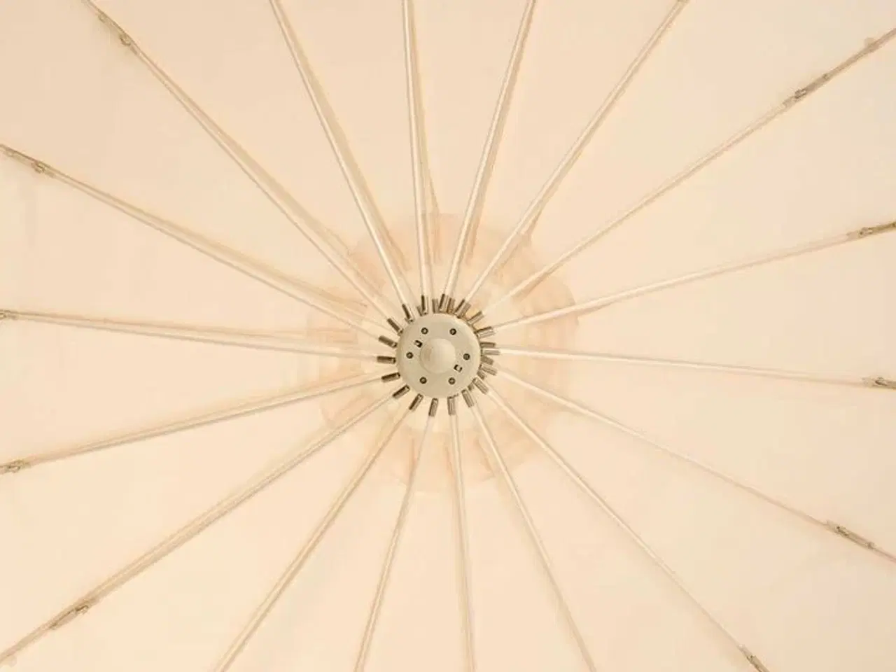 Billede 6 - Casa hængeparasol floriasa ø 274 x 248 cm sand(ubrugt)