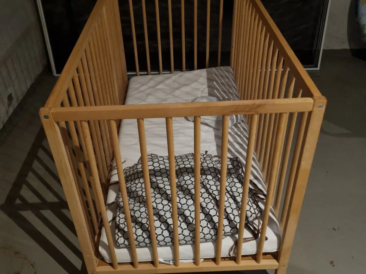 Billede 2 - Babyseng