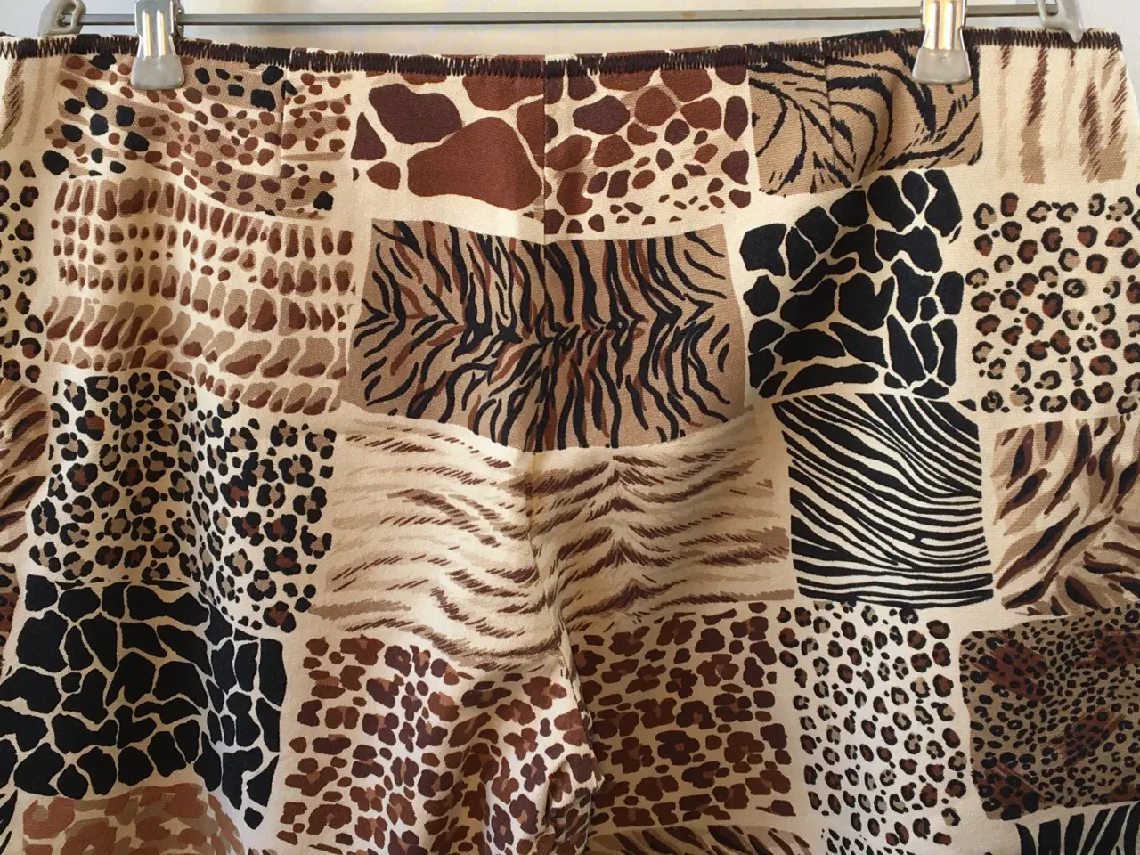 Billede 4 - Moschino, bukser, str 44