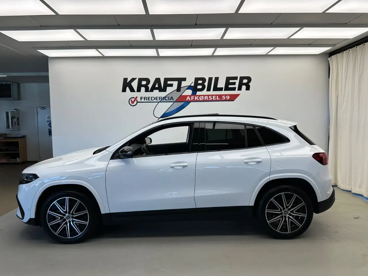 Billede 2 - Mercedes EQA250+  AMG Line