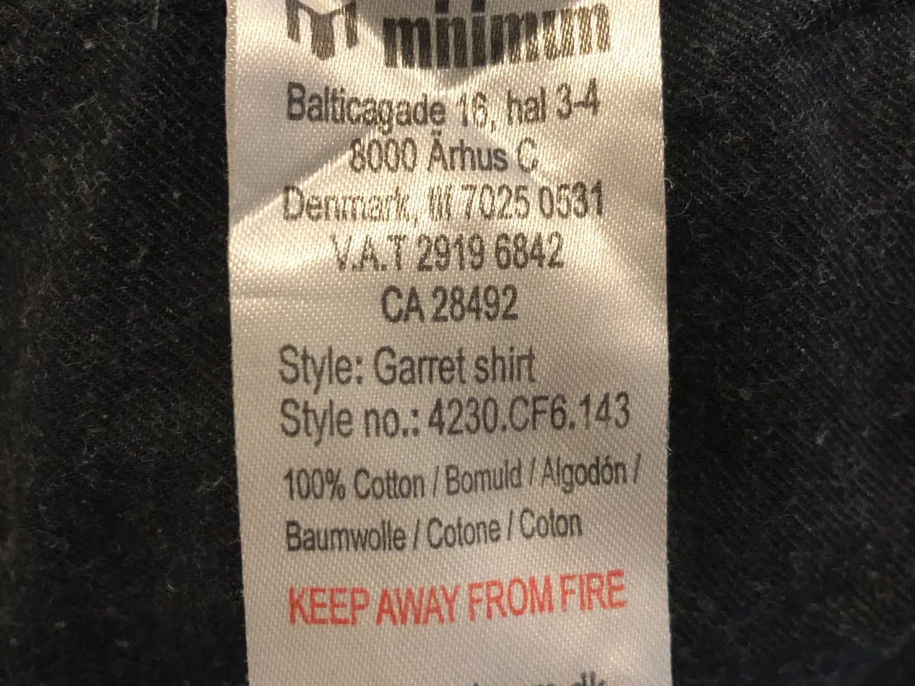 Billede 2 - Populær skjorte Minimum str medium