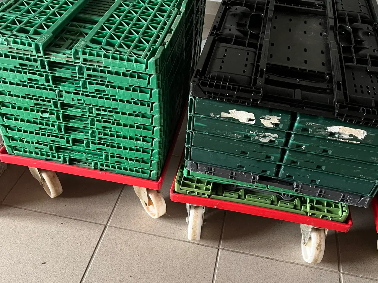 Billede 4 - Hårde udgåede plast kasser 🙂